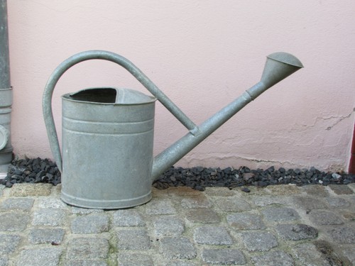 Alte zinkgießkanne gießkanne - alte,